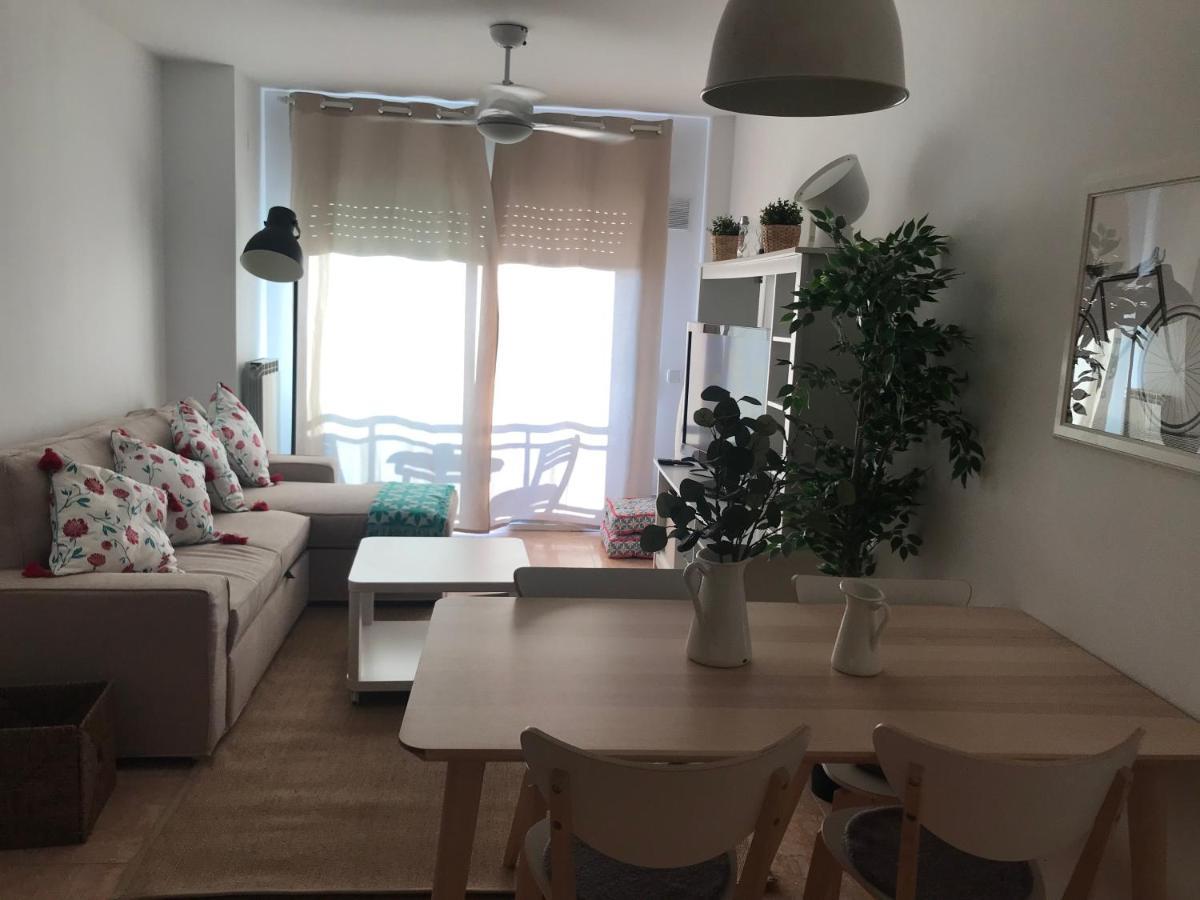 Apartamento Recien Reformado Con Vistas Al Rio Balaguer Buitenkant foto