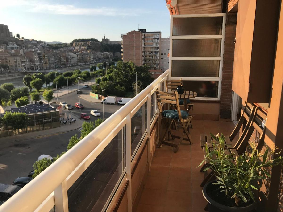 Apartamento Recien Reformado Con Vistas Al Rio Balaguer Buitenkant foto